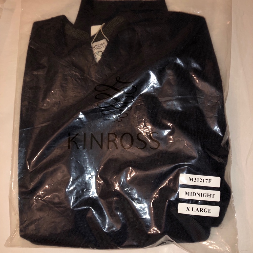 100% CASHMERE SWEATERVEST
